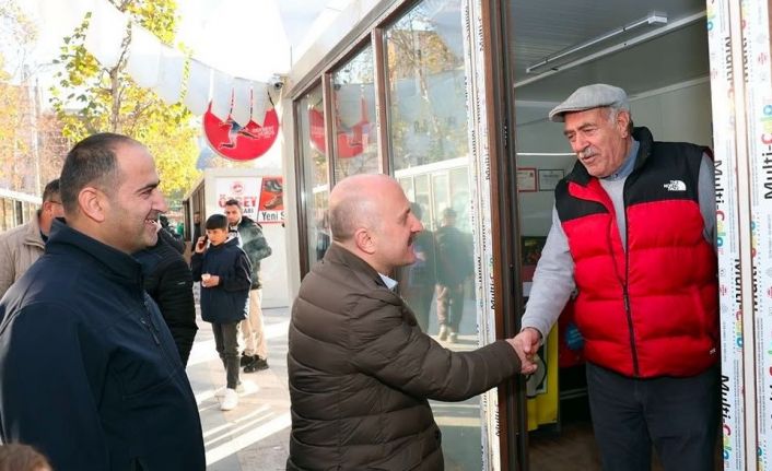 Vali Varol’dan geçici işyerlerine taşınan esnafa ziyaret