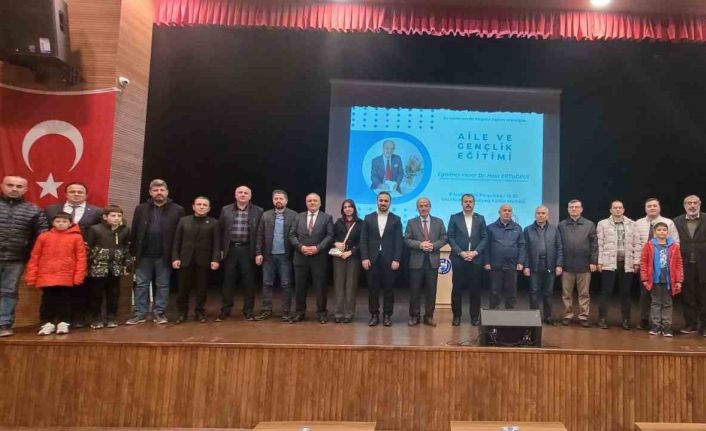 Vezirköprü’de ’Aile ve Gençlik Eğitimi’ konferansı