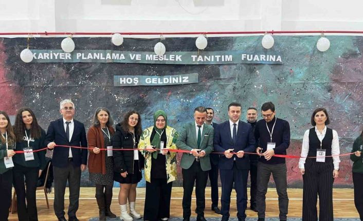 Yalova’da lise öğrencilerine meslekler tanıtıldı