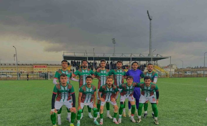 Yaygınspor namağlup lider olarak play-off’lara yükseldi