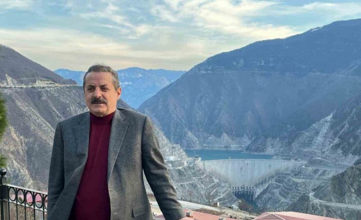 AK Partili Çelik heyelanlara dikkat çekti