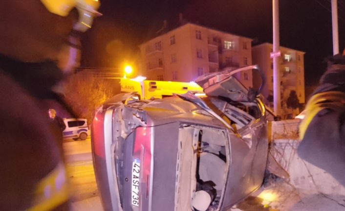 Akşehir’de otomobil takla attı: 1’i ağır 5 yaralı