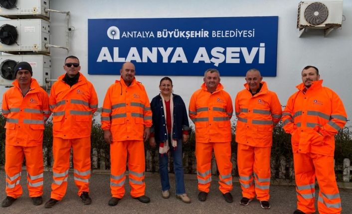 Alanya Aşevi ihtiyaç sahiplerini yalnız bırakmadı