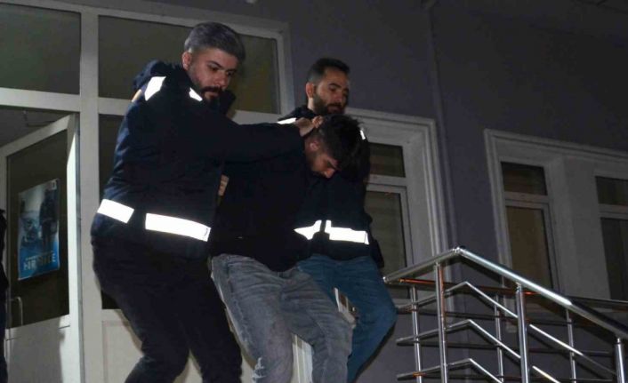 Bafra’da bıçaklı kavga: 1 ölü