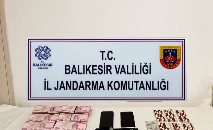 Balıkesir’de 8 ilçede uyuşturucu operasyonu: 7 tutuklama