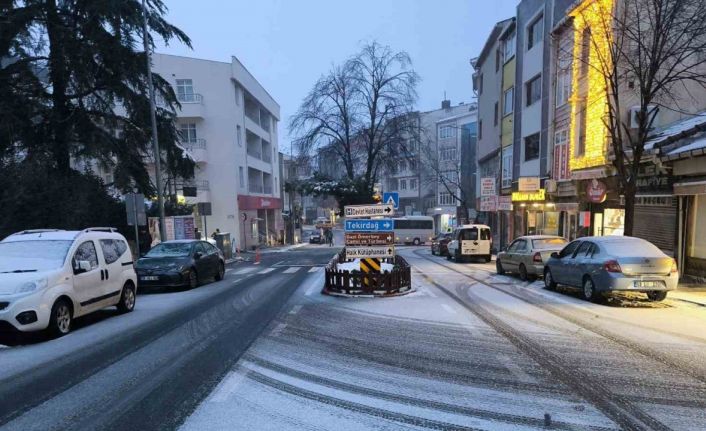 Balkanlardan gelen yeni kar dalgası İstanbul’a yaklaştı