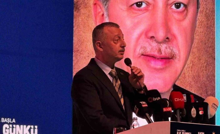 Başkan Büyükakın’dan İmamoğlu’na: "Senin makyajını akıtmaya devam edeceğiz"