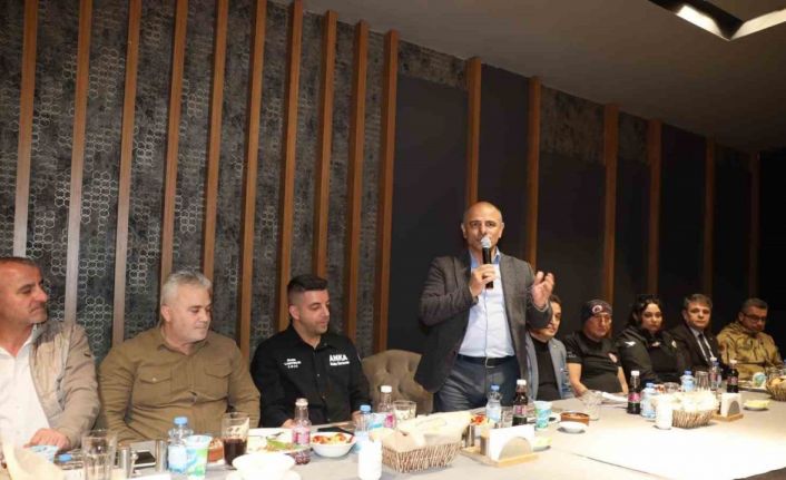 Başkan Söğüt, “Kenti hep birlikte depreme hazırlamalıyız”