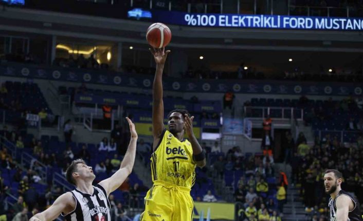 Basketbolda derbinin kazananı Fenerbahçe