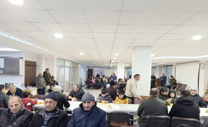 Bozkır’da umreye gidenler dualarla uğurlandı