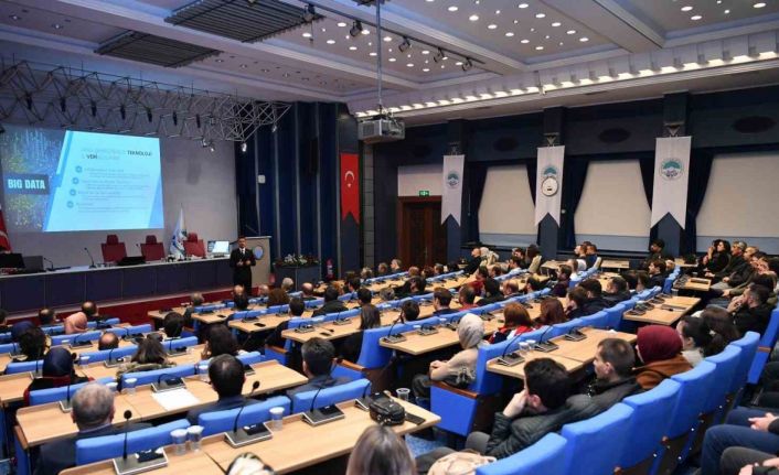 Büyükşehirden personele ’akıllı şehir’ sunumu