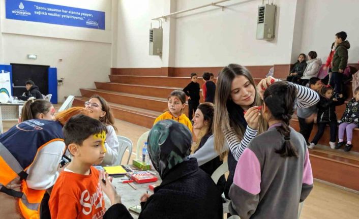 Çatalca’daki Karacaköy İlkokulu’nda “Çocuk Şenliği” etkinliği düzenlendi