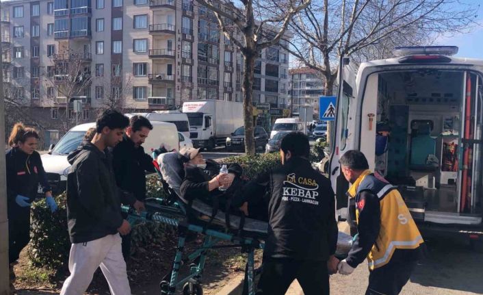 Çorlu’da motosiklet yaya geçidinde yayaya çarptı