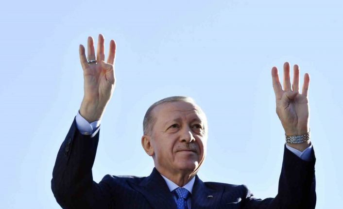 Cumhurbaşkanı Erdoğan: “Bunlar kırmızı karttan kurtulamadı”