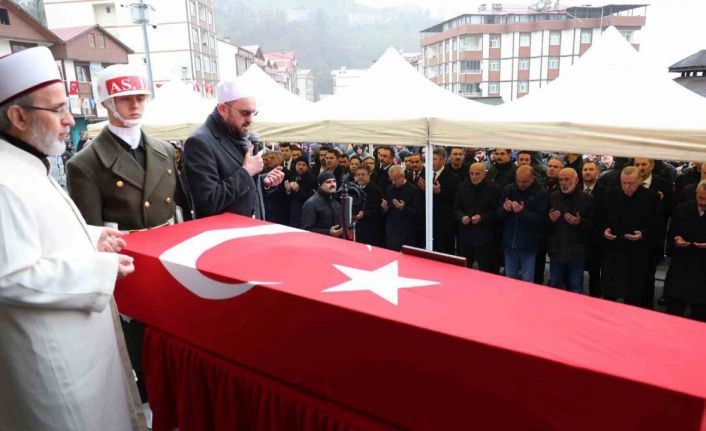 Cumhurbaşkanı Erdoğan Kıbrıs gazisi Muhammet Karslı’nın cenaze namazına katıldı