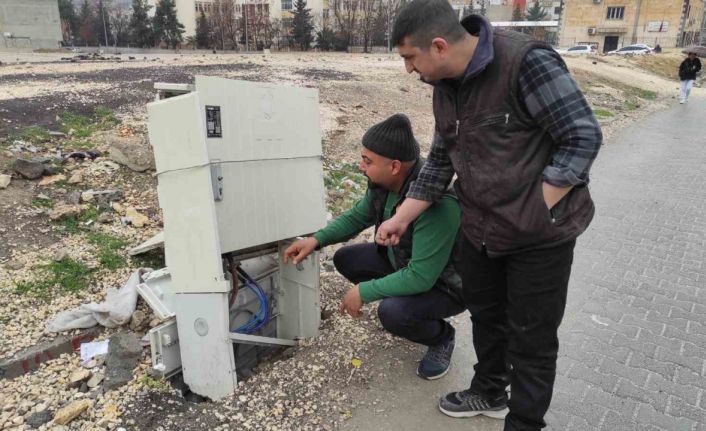 Dicle Elektrik’in ilkel önlemi akıllara durgunluk verdi