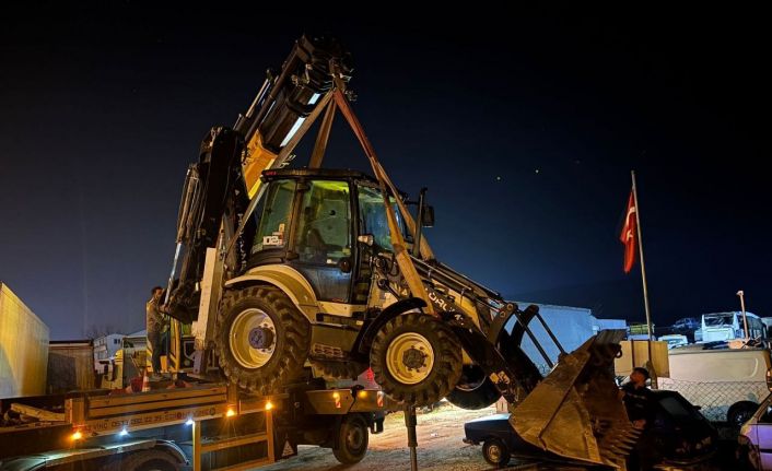 Edirne’de kaçak kazı yapan 4 kişi yakalandı