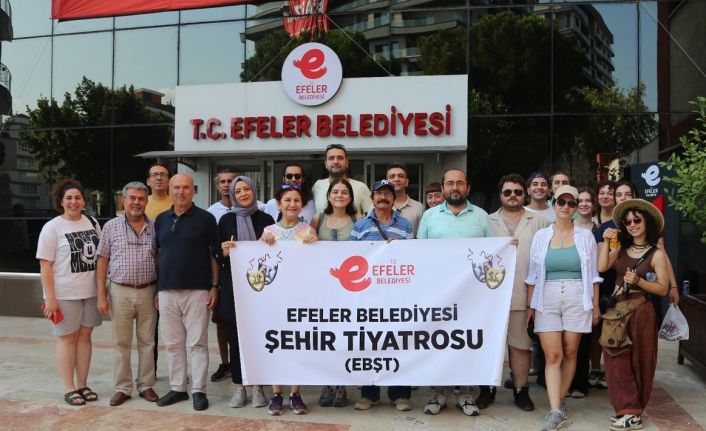 Efeler’in sanat yüzlerine ödül