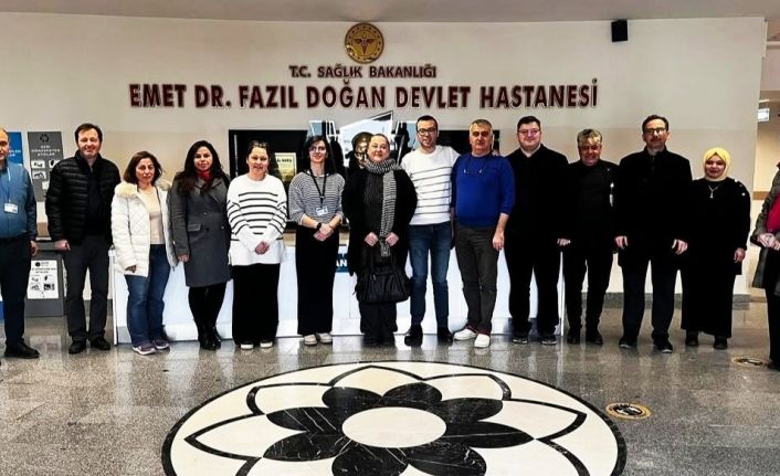 Emet’te doktorlar bilgi ve tecrübelerini paylaştı