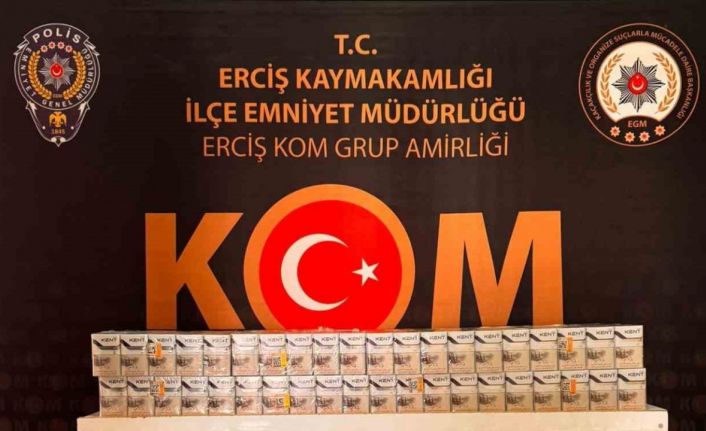 Erciş’te bin 700 paket gümrük kaçağı sigara ele geçirildi