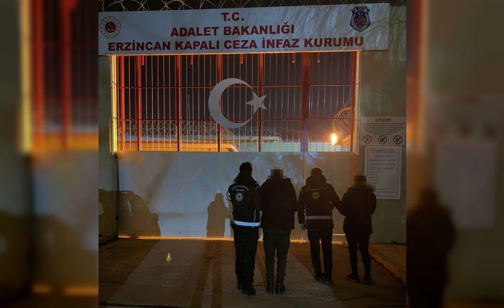 Erzincan’da göçmen kaçakçılığı suçundan 2 kişi tutuklandı