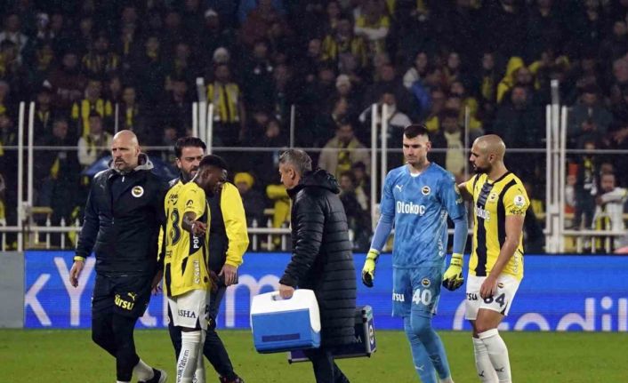 Fenerbahçe’de Dominik Livakovic sakatlandı