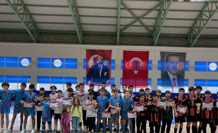 Futsalda şampiyon 32 takım arasından çıktı