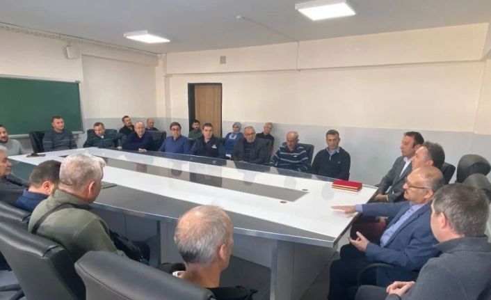 Gediz İlçe Millî Eğitim Müdürü Mahmut Bahadur’a veda programı