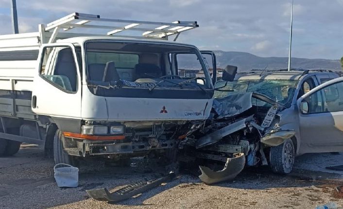 Gönen-Manyas çevre yolunda trafik kazası: 1 kişi yaralandı