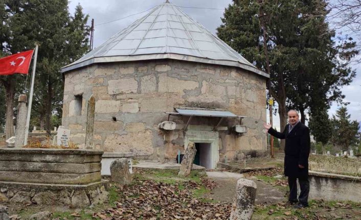 Habibi Acemi’nin mezarı ve Cevher deliği ziyaretçilerin ilgisini çekiyor