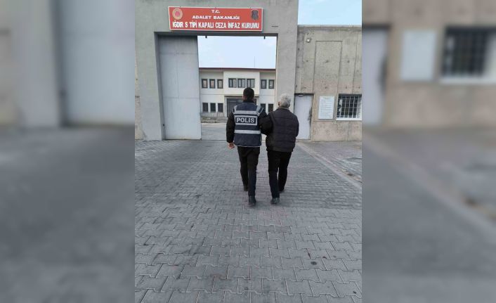 Hırsızlık suçundan aranan şahıs Iğdır’da tutuklandı