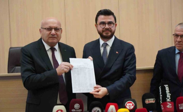 Hüseyin Okandan mazbatasını aldı