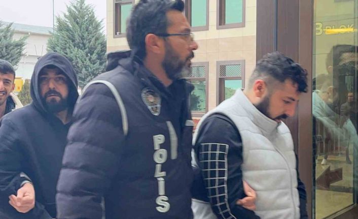İnternet üzerinden 500 milyon TL’lik dolandırıcılığa 32 tutuklama
