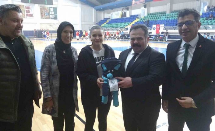 İşitme Engelliler Futsal Türkiye Şampiyonası Kütahya’da başladı