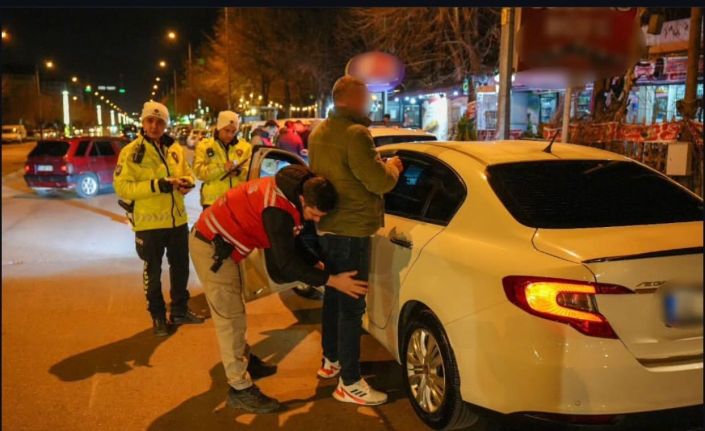 Isparta’da 11 sürücüye para cezası