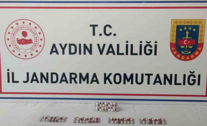 Jandarma uyuşturucuya geçit vermedi
