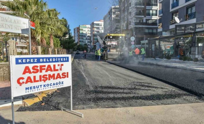 Kepez’de altyapı kazıları sebebiyle bozulan asfalt yenilendi