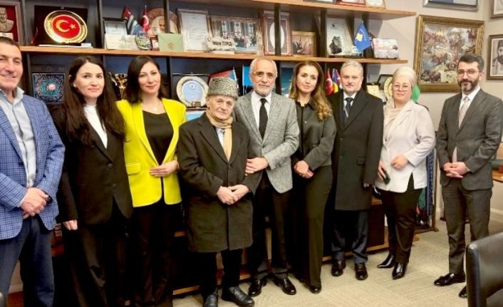 Kırım Tatar Milli Lideri Kırımoğlu, Cumhurbaşkanı Başdanışmanı Topçu’yu ziyaret etti