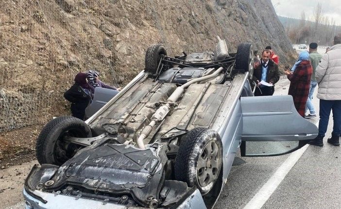 Konya’da hakemleri taşıyan otomobil devrildi, amatör maç ertelendi