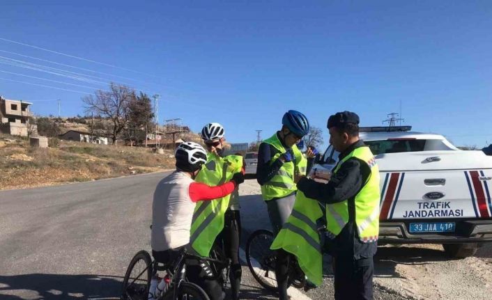 Mersin’de jandarma 5 ayda 50 bin kişiye ulaştı