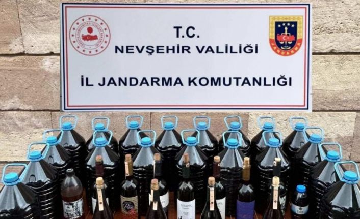 Nevşehir’de 105 litre kaçak içki ele geçirildi