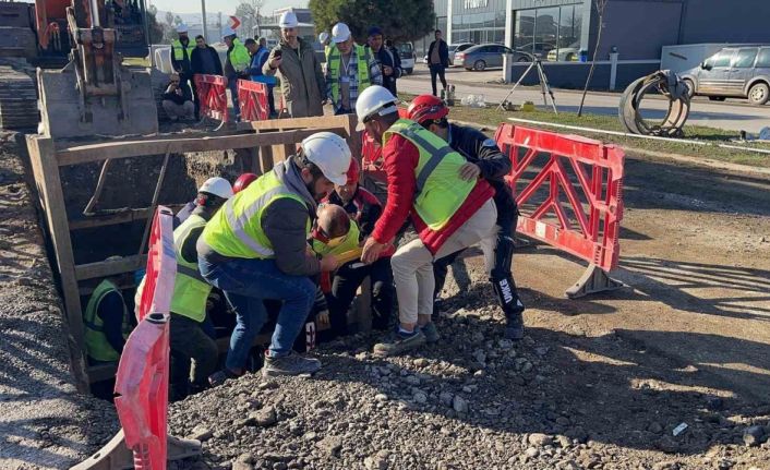 Osmaniye’de altyapı çalışmasında göçük ve baygınlık tatbikatı gerçekleştirildi