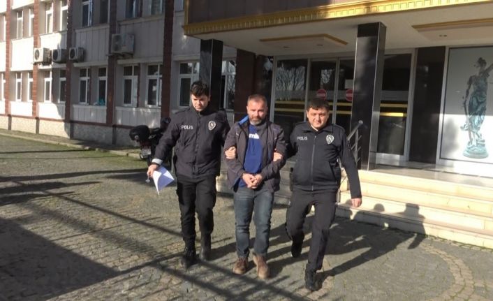 Samsun’da eşini 5 yerinden bıçaklayan koca tutuklandı