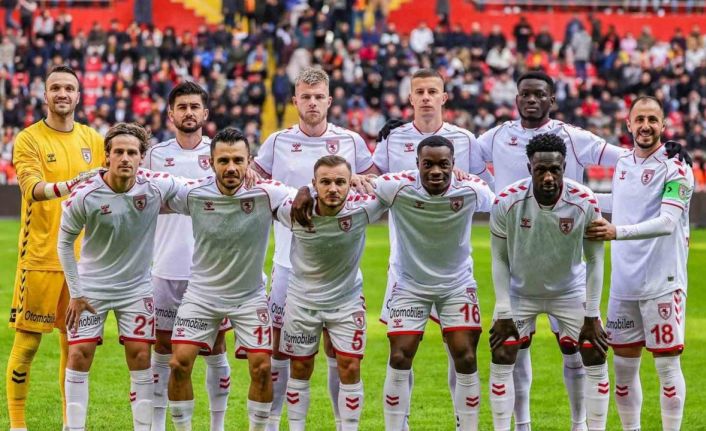 Samsunspor’un zirve mücadelesi sürüyor