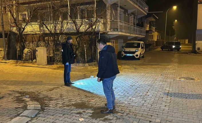 Silahlı saldırı düzenlenen araçtaki 12 yaşındaki çocuk hayatını kaybetti