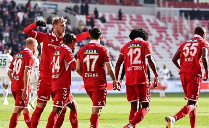 Sivasspor 3 puan hasretine son vermek istiyor