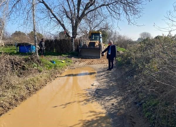 Sultanhisar’da bozulan yollar yeniden yapıyor