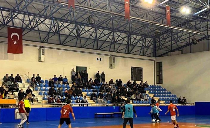 Tavas Belediyesi Mahaller Futsal Liginde heyecan devam ediyor