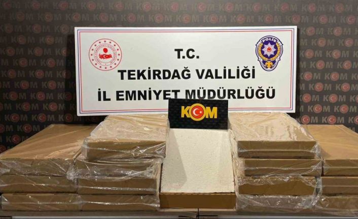 Tekirdağ’da 75 bin adet dolu makaron ele geçirildi