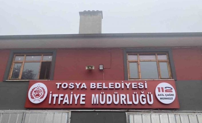 Tosya itfaiyesi bir yılda 31 bina yangınına müdahale etti